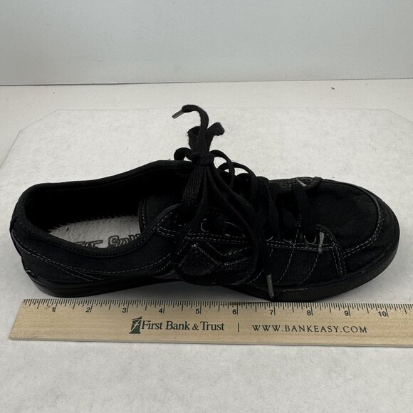 Macbeth Eliot Mens Size 8 Low Top Skate Shoes Black Vegan Sound of the Future - Picture 13 of 13